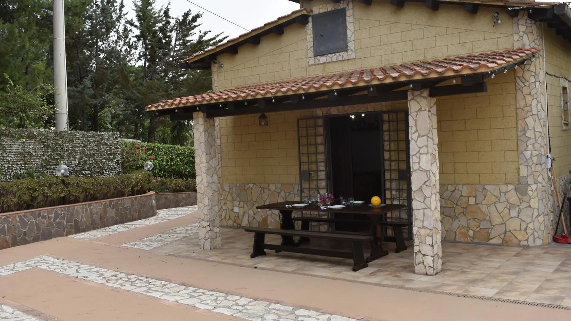 Villa Cocos Casteldaccia